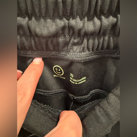 Gilly Hicks Active Recharge High-Rise Cargo Joggers - Picture 4 of 6